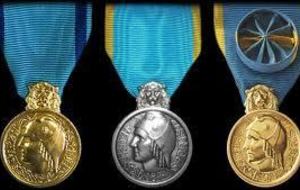 Médailles de la jeunesse et des sports