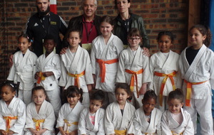 Tournoi féminin du JC Drancy FFJ 93 - la sélection et les encadrants ( Patrick Houcine et Zehwa )