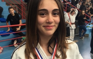 Louna commun - championne de France FSGT minimes - 44 kg