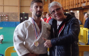 Baptiste Rinsant ( Champion du 93 - 60 kg ) et Patrick Van Hessche ( Coach )