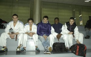 Les combattants et le coach (Bruce)