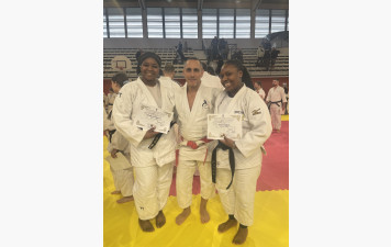Les diplômes de la ceinture noire de Judo
